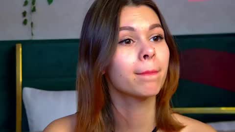 Polly online show from 02/10/25, 12:30