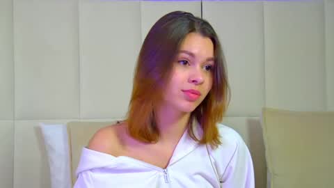 Polly online show from 03/12/25, 09:55