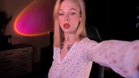 Megan.online  online show from 03/01/26, 11:56