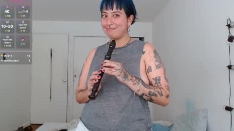 Snapshot of poly_mer chatting on 02/13/26, 08:27 Poly online show from 02/13/26, 08:27