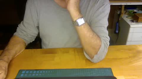 Snapshot of pomme1949 chatting on 12/03/24, 10:39 pomme1949 online show from 12/03/24, 10:39