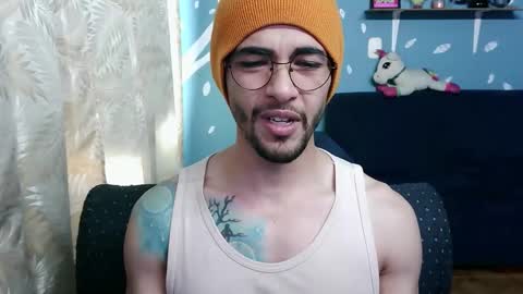 Snapshot of ponzothc chatting on 11/01/25, 08:22 ponzothc online show from 11/01/25, 08:22