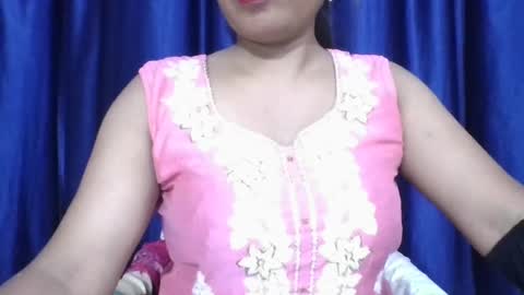poojalady online show from 07/10/26, 04:53