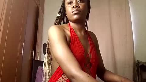 pookie_syd online show from 02/06/25, 06:51