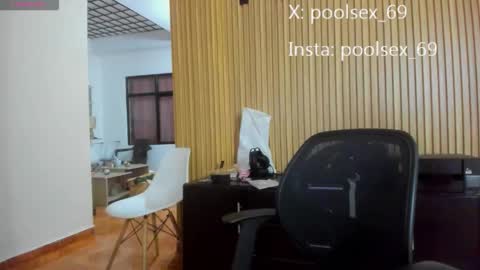 poolsexx_69 online show from 12/04/25, 12:31