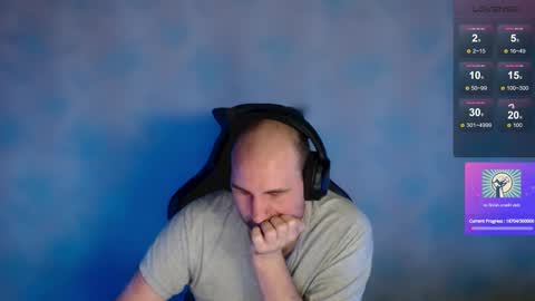 Snapshot of popadosik_mod chatting on 03/04/25, 01:23 Popadosik mod online show from 03/04/25, 01:23