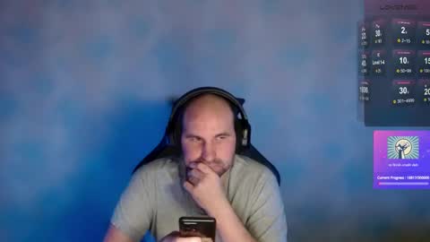 Snapshot of popadosik_mod chatting on 03/06/25, 11:36 Popadosik mod online show from 03/06/25, 11:36