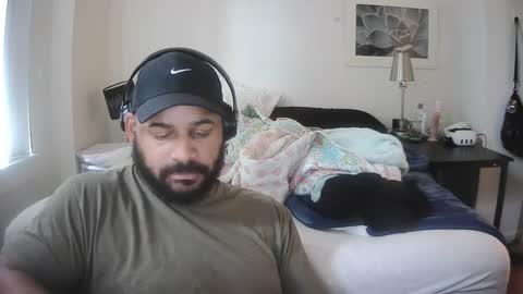 Snapshot of popfizzt chatting on 09/13/25, 05:24 popfizzt online show from 09/13/25, 05:24