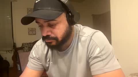 Snapshot of popfizzt chatting on 11/21/25, 03:05 popfizzt online show from 11/21/25, 03:05