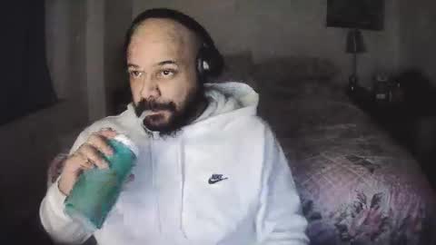 Snapshot of popfizzt chatting on 11/23/25, 09:58 popfizzt online show from 11/23/25, 09:58