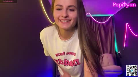 Snapshot of popityan chatting on 09/30/25, 02:38 Louise see you on December 1 at 2200 UTC3 online show from 09/30/25, 02:38
