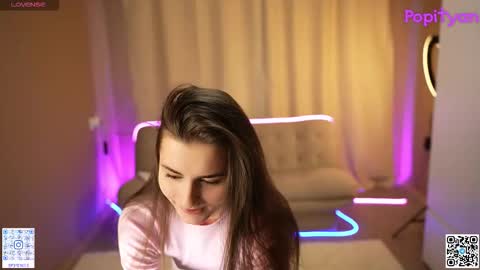 Louise  see you on December 1  at 2200 UTC3 online show from 11/29/25, 04:37