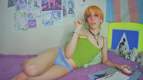 poppyfluffy online show from 03/08/26, 05:55