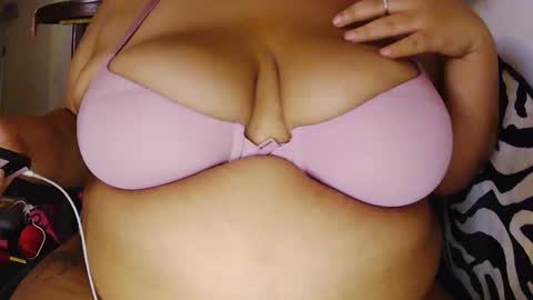 Snapshot of poppyprincess261371 chatting on 10/09/25, 04:21 poppyprincess261371 online show from 10/09/25, 04:21