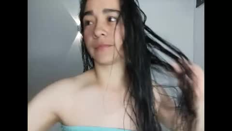 porcelainlux online show from 02/17/26, 12:29