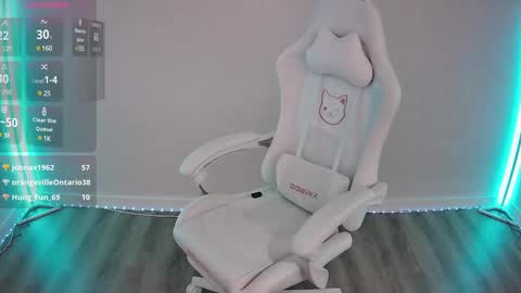 Porcha Play online show from 12/15/24, 06:29