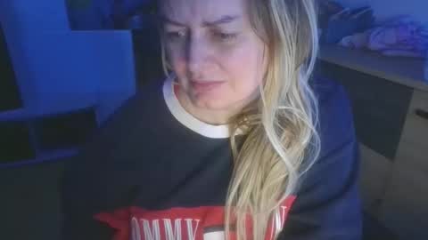 MelissOfficial online show from 02/02/26, 06:06