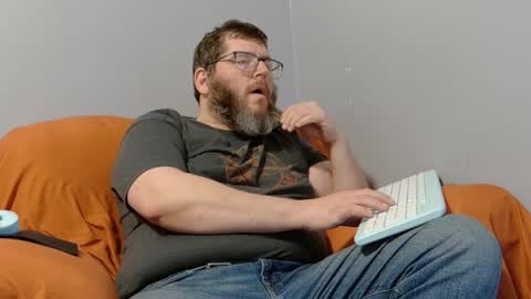 Snapshot of pornorule98 chatting on 12/17/25, 09:21 pornorule98 online show from 12/17/25, 09:21