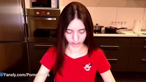 Snapshot of pornostorys chatting on 12/10/24, 01:22 Kristina Xander online show from 12/10/24, 01:22