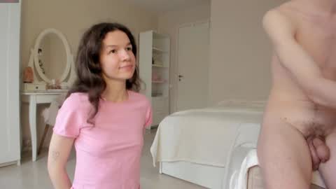 Bella  online show from 01/18/25, 11:54