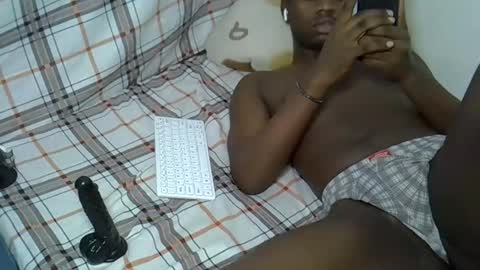 Snapshot of pornstarguys chatting on 04/26/26, 01:47 Real online show from 04/26/26, 01:47