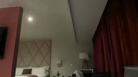 porntoyndr2 online show from 10/13/25, 06:57