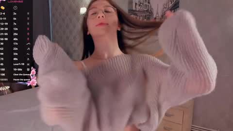 Elizabeth online show from 04/21/26, 08:09