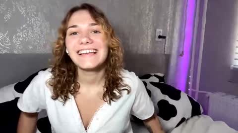 Snapshot of portiadunnuck chatting on 09/30/25, 07:46 Anna Vdovoch online show from 09/30/25, 07:46