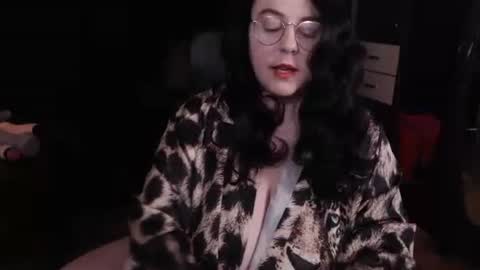 Snapshot of posh_mistress chatting on 04/08/26, 05:46 PoshMistres online show from 04/08/26, 05:46