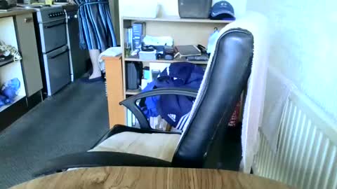 Snapshot of poshman65 chatting on 01/07/25, 11:26 poshman65 online show from 01/07/25, 11:26