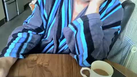 Snapshot of poshman65 chatting on 10/29/25, 10:39 poshman65 online show from 10/29/25, 10:39