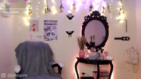 Snapshot of posigore chatting on 01/02/25, 06:45 Anna Goth independient model online show from 01/02/25, 06:45