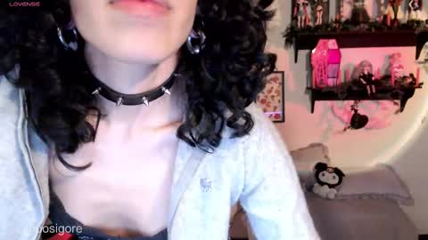 Snapshot of posigore chatting on 02/14/25, 10:14 Anna Goth independient model online show from 02/14/25, 10:14