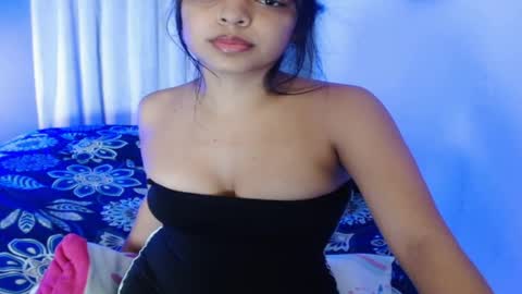 ALEX Y ALEXA online show from 01/19/26, 05:00