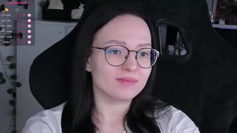 Robyn online show from 11/20/25, 05:12