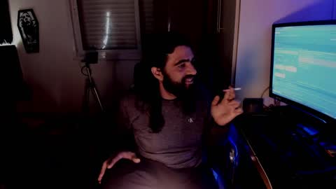 Ravena Rozz online show from 05/22/26, 10:32
