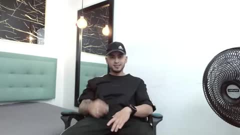   online show from 05/11/26, 03:56