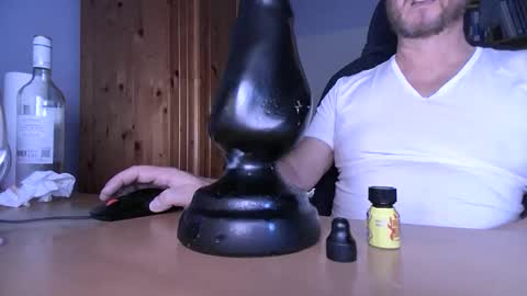 Tom PP online show from 01/11/26, 01:54