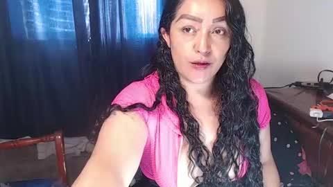 Snapshot of ppepittaaredd chatting on 06/20/26, 06:44 maryana online show from 06/20/26, 06:44