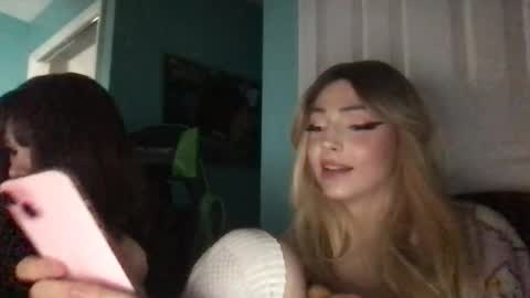 cat valentine online show from 01/18/25, 06:34