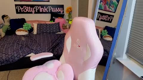 Evangeline Eva Darling online show from 10/31/25, 03:18