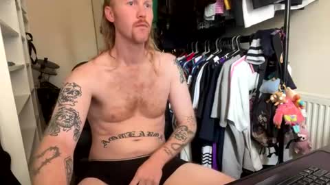 pr3ttyxlu5h online show from 08/02/26, 10:57