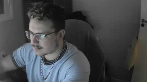 Snapshot of pradbate chatting on 01/12/26, 03:45 Pradoka online show from 01/12/26, 03:45