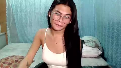 Snapshot of precious_athena chatting on 10/11/25, 11:42 precious_athena online show from 10/11/25, 11:42