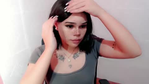 MAXXINE online show from 01/25/25, 12:06