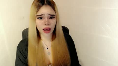 MAXXINE online show from 02/05/26, 04:28