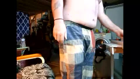 Johnny Jizz online show from 03/31/26, 08:04