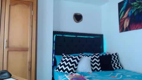 ---- online show from 02/06/26, 04:21