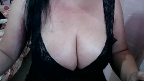 Snapshot of pregnantsinglesugar chatting on 02/07/25, 09:37 WELCOME IM SINGLE PREGNANT REALLY HARD TO BE A SINGLE WITH TWIN SO PLS STOP BEING RUDELIARWASTING TIME. BE CONSIDERATE. TNX online show from 02/07/25, 09:37