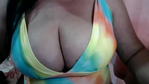 Snapshot of pregnantsinglesugar chatting on 10/28/25, 07:12 WELCOME IM SINGLE PREGNANT REALLY HARD TO BE A SINGLE WITH TWIN SO PLS STOP BEING RUDELIARWASTING TIME. BE CONSIDERATE. TNX online show from 10/28/25, 07:12